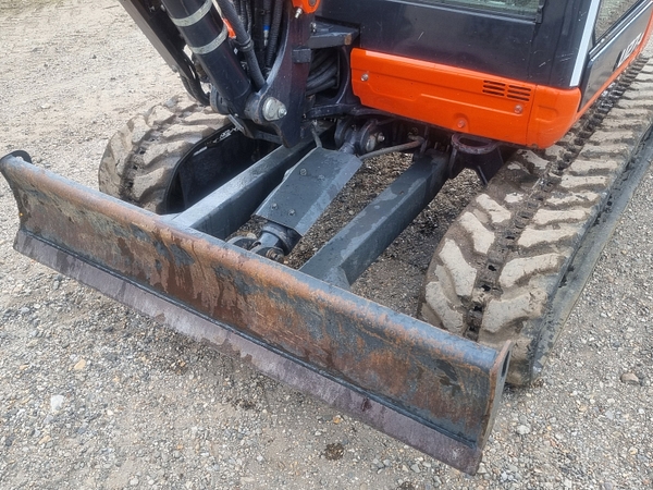 Chris Atkin & Son Ltd - Kubota U27-4